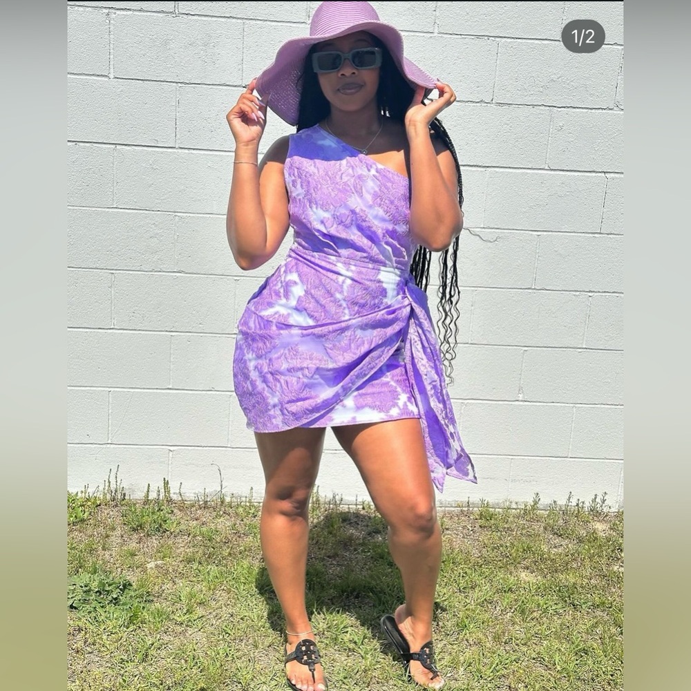 BRAILEY MINI DRESS - ONE SHOULDER WRAP FRONT DRESS IN PURPLE JACQUARD